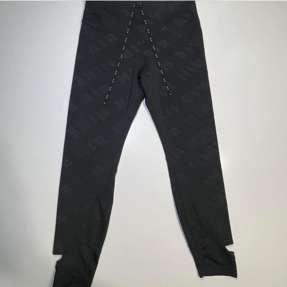 Nike Air Black Leggings for Active Comfort